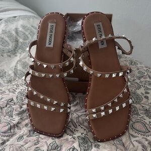 Steve Madden Tan Studded Sandals